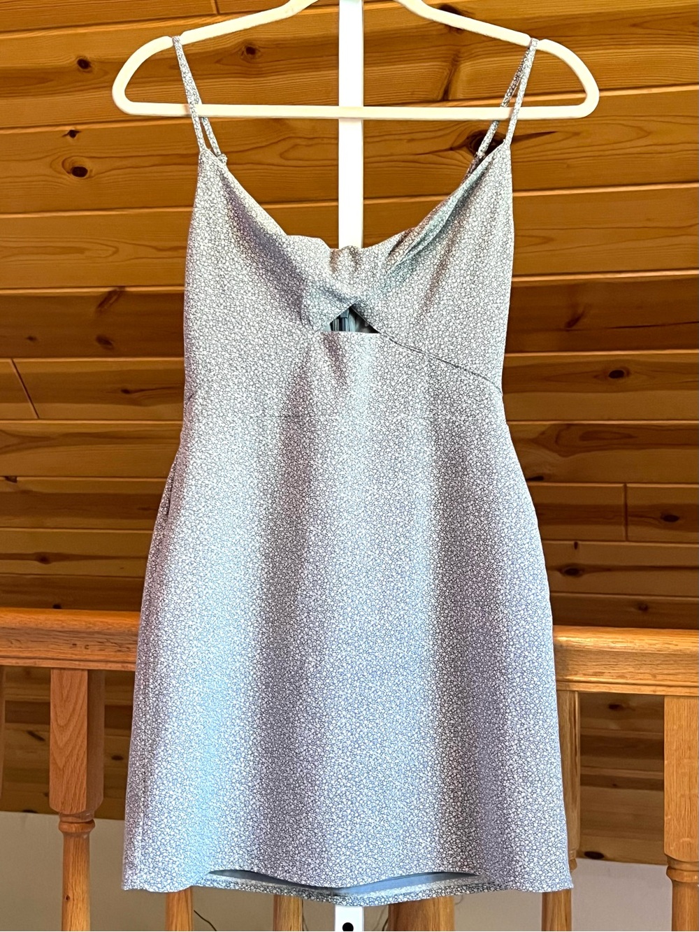 Abercrombie & Fitch Twist Front Light Blue White Floral Mini Dress Size S